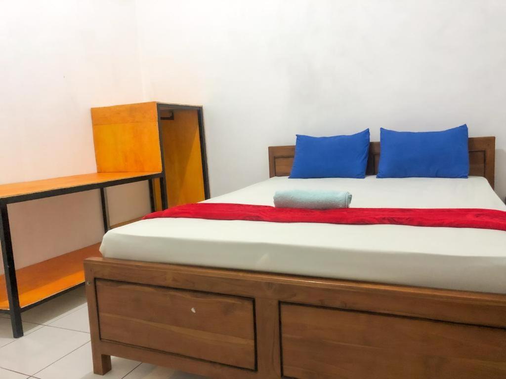 KOMODO One love Homestay&Tour Labuan Bajo Exterior foto