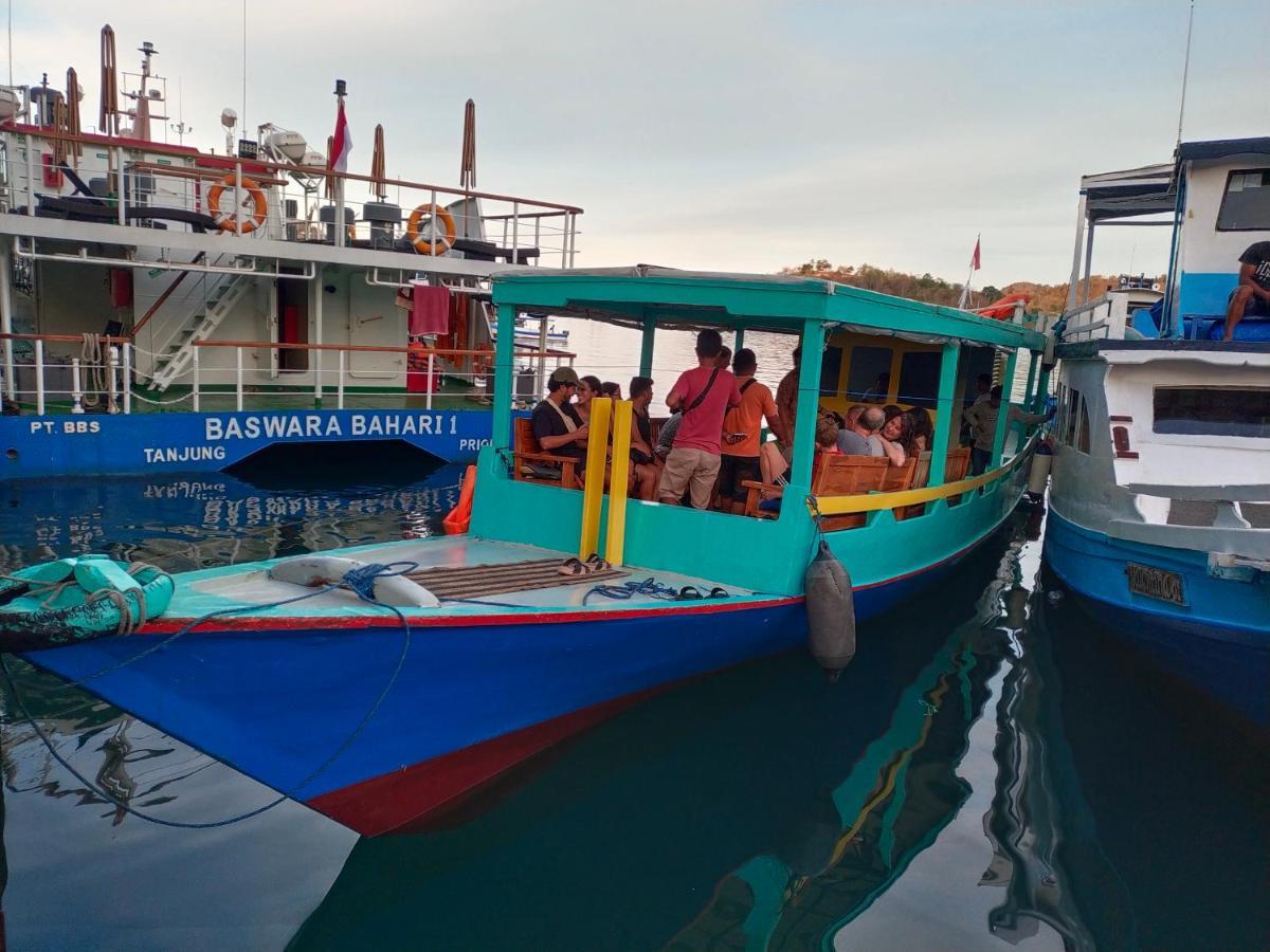 KOMODO One love Homestay&Tour Labuan Bajo Exterior foto