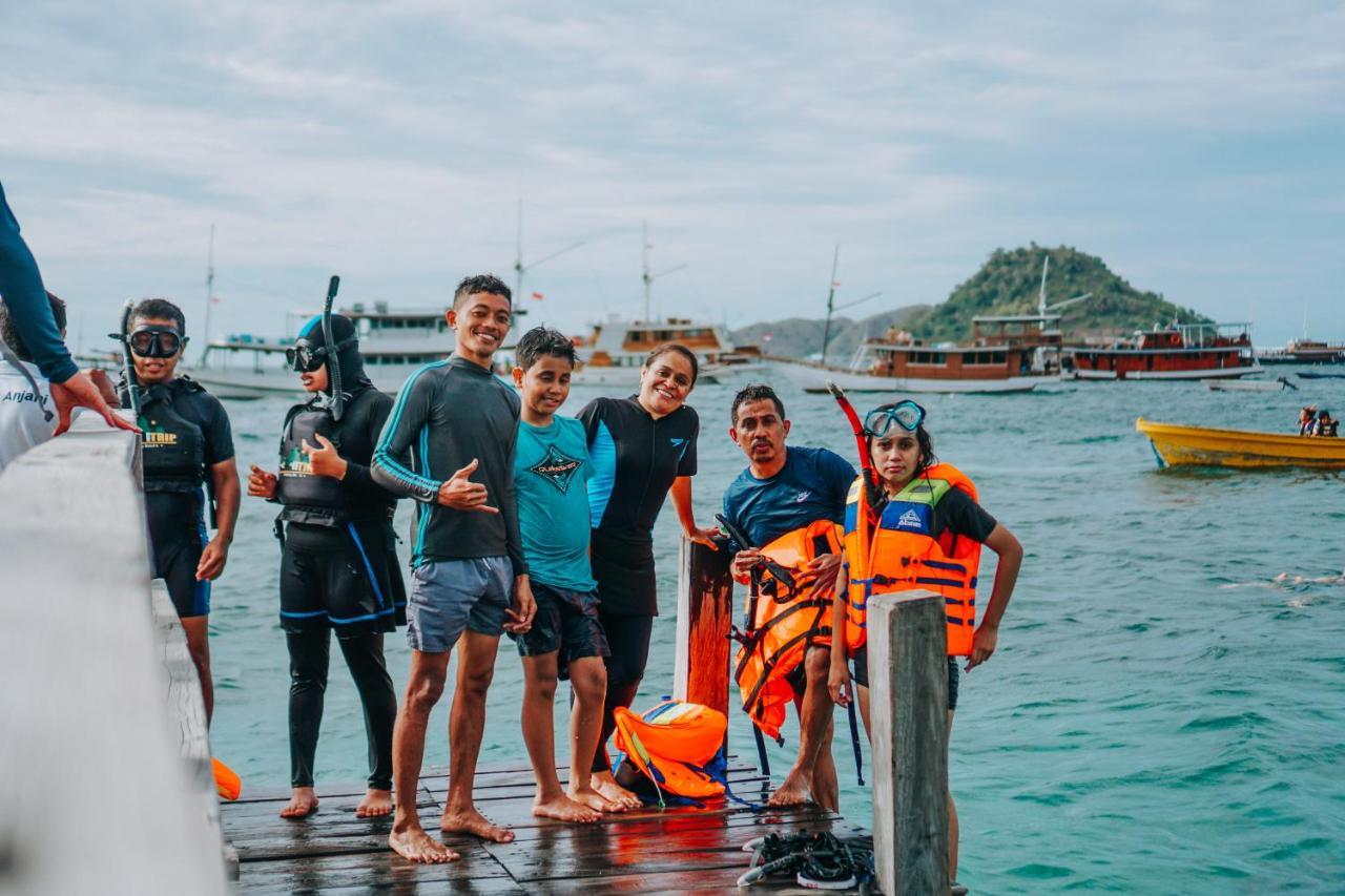 KOMODO One love Homestay&Tour Labuan Bajo Exterior foto