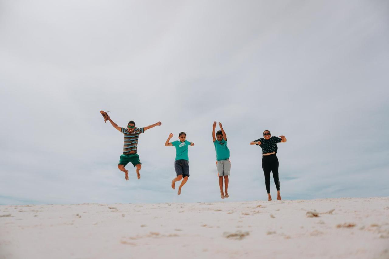 KOMODO One love Homestay&Tour Labuan Bajo Exterior foto