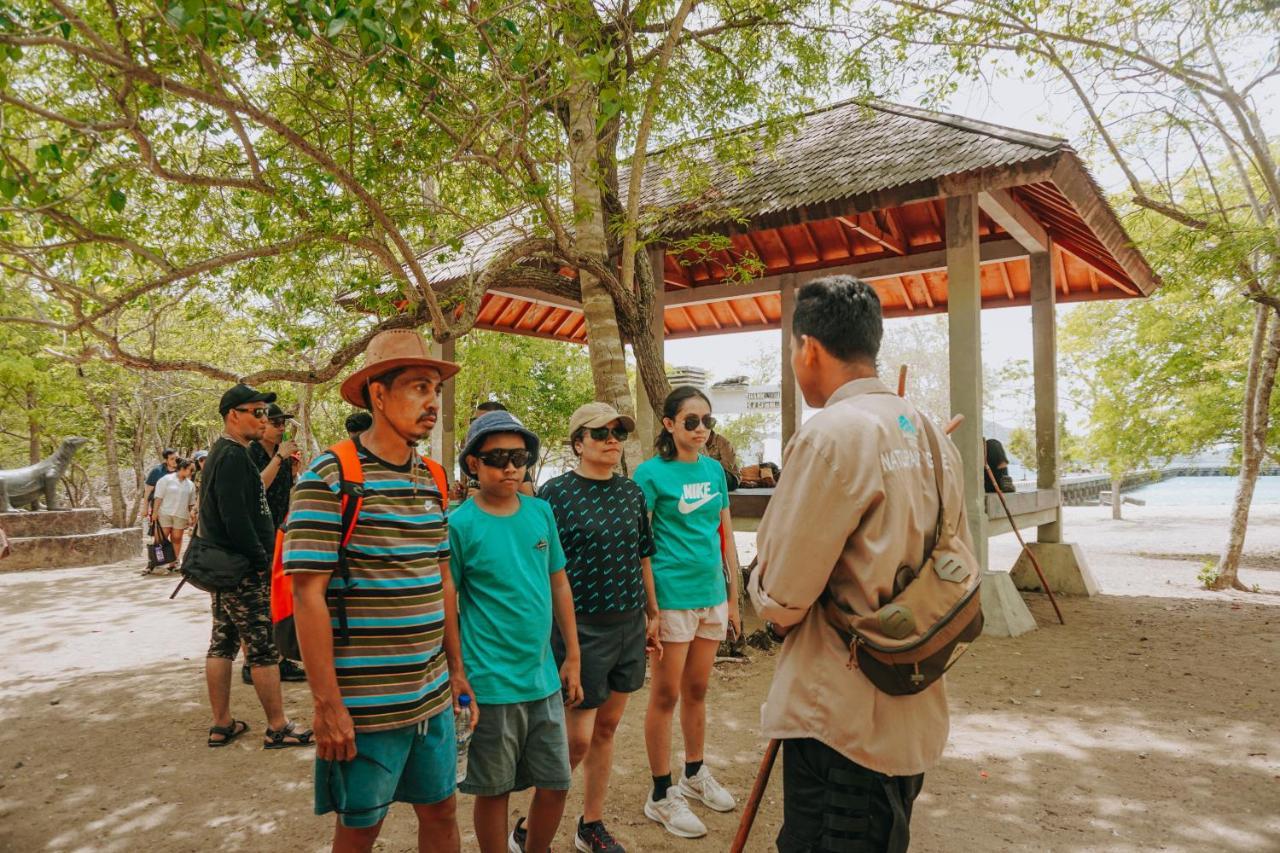 KOMODO One love Homestay&Tour Labuan Bajo Exterior foto