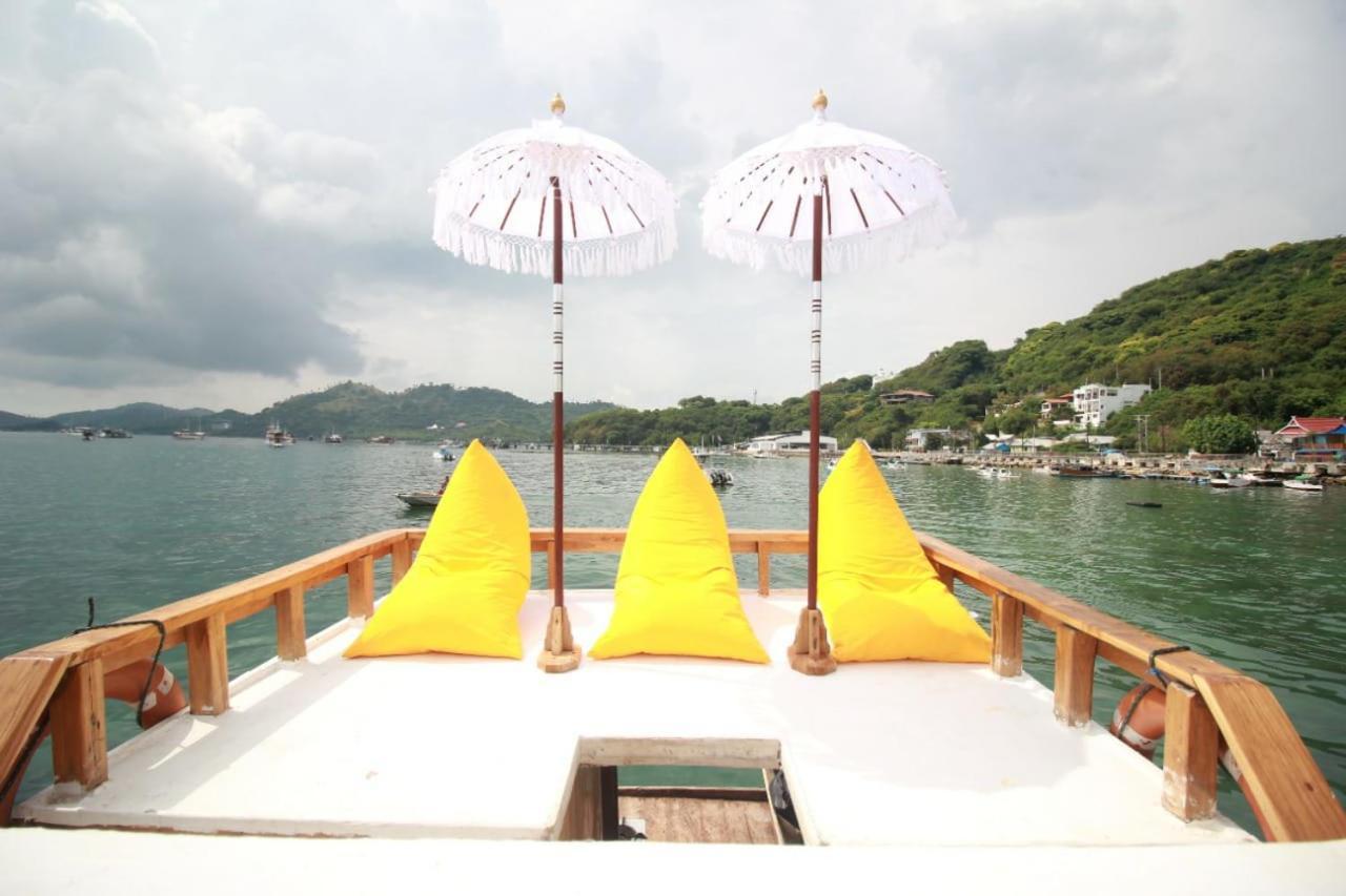 KOMODO One love Homestay&Tour Labuan Bajo Exterior foto